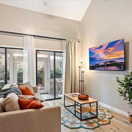Artist'S Tower Townhome Just Renovated W Loft Gainesville Zewnętrze zdjęcie