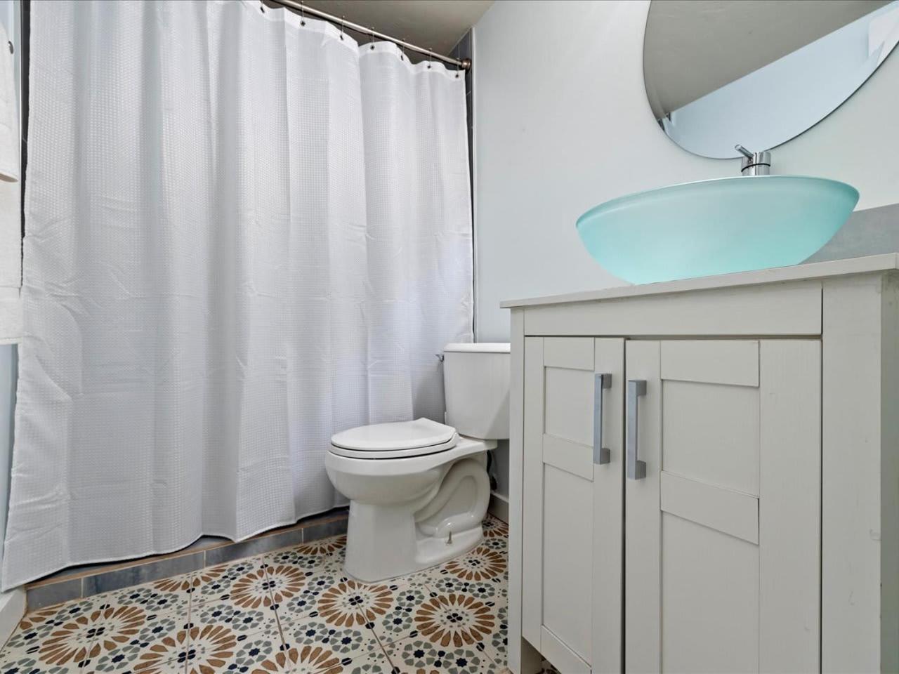 Artist'S Tower Townhome Just Renovated W Loft Gainesville Zewnętrze zdjęcie